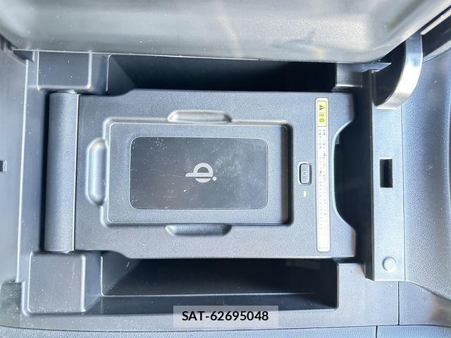 Toyota VELLFIRE 2018-04 8102354-23