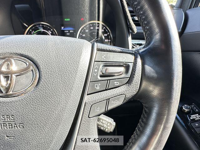 Toyota VELLFIRE 2018-04 8102354-25