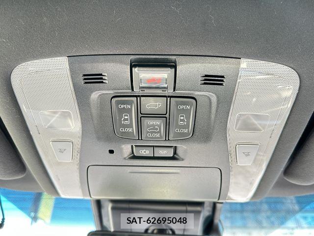 Toyota VELLFIRE 2018-04 8102354-28