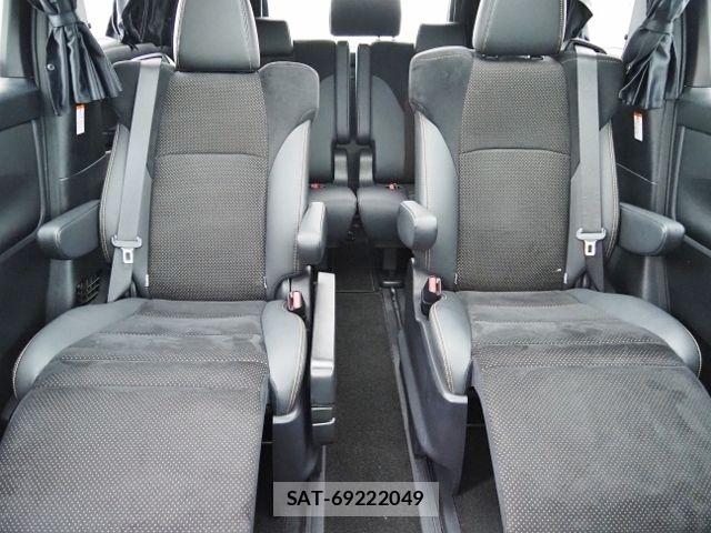 Toyota VELLFIRE 2022-04 8102356-14