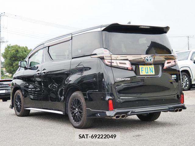 Toyota VELLFIRE 2022-04 8102356-5