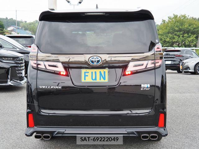 Toyota VELLFIRE 2022-04 8102356-6