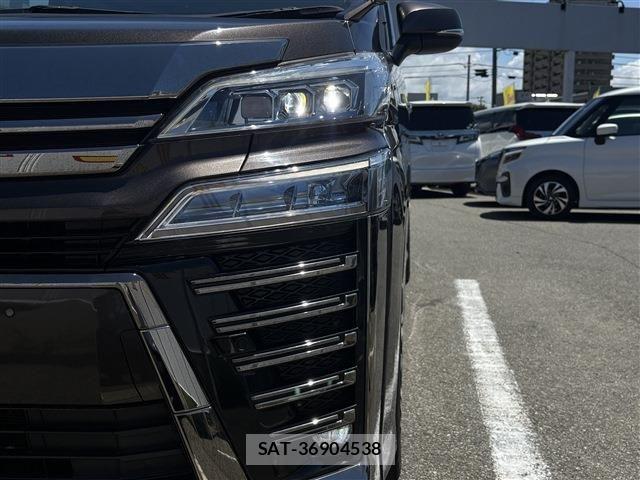 Toyota VELLFIRE 2020-02 8132760-11