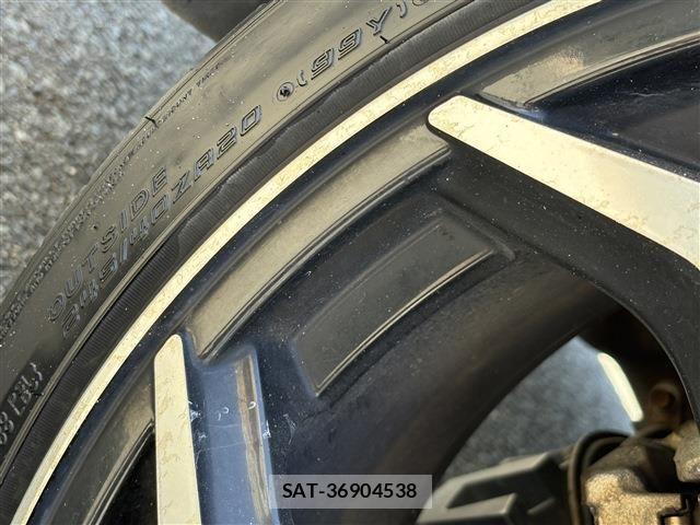 Toyota VELLFIRE 2020-02 8132760-14