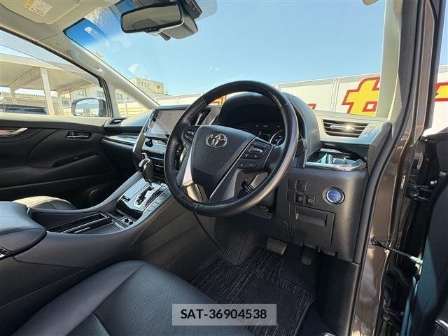 Toyota VELLFIRE 2020-02 8132760-17