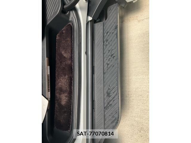 Toyota VELLFIRE 2023-10 8132744-15