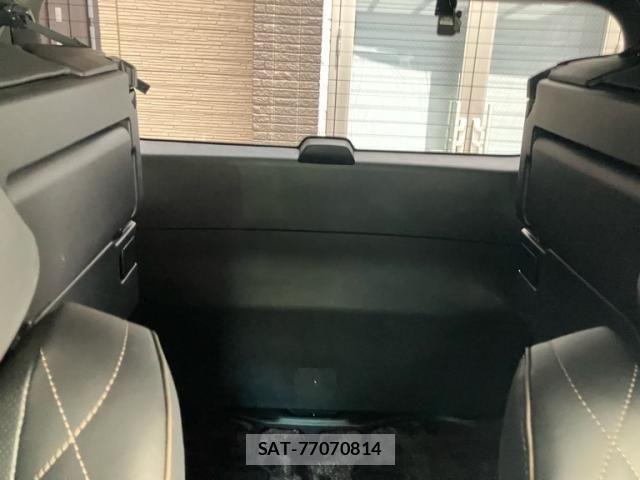 Toyota VELLFIRE 2023-10 8132744-17