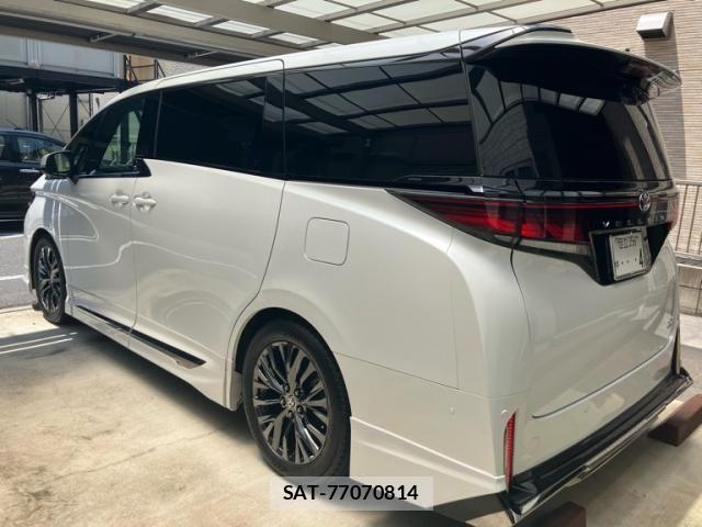 Toyota VELLFIRE 2023-10 8132744-5