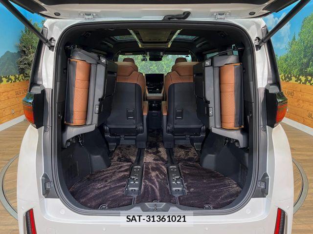 Toyota VELLFIRE 2023-08 8132752-12