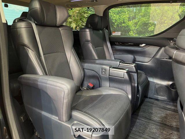 Toyota VELLFIRE 2016-03 8132759-10