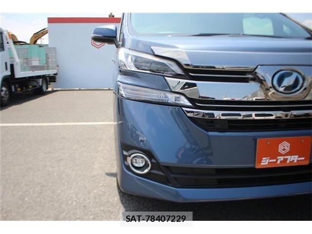 Toyota VELLFIRE 2017-11 8146901-12