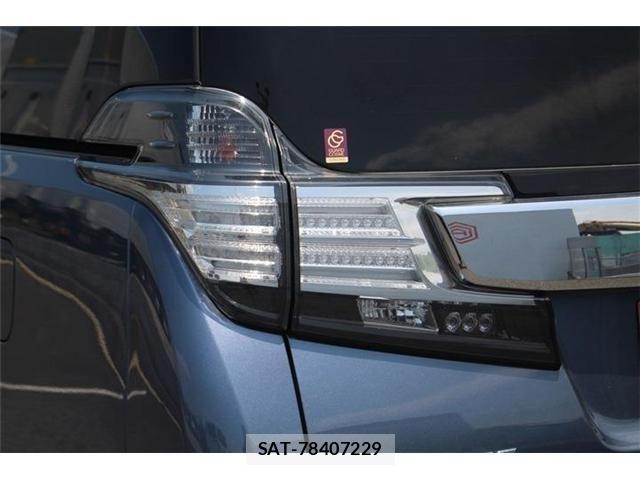 Toyota VELLFIRE 2017-11 8146901-14