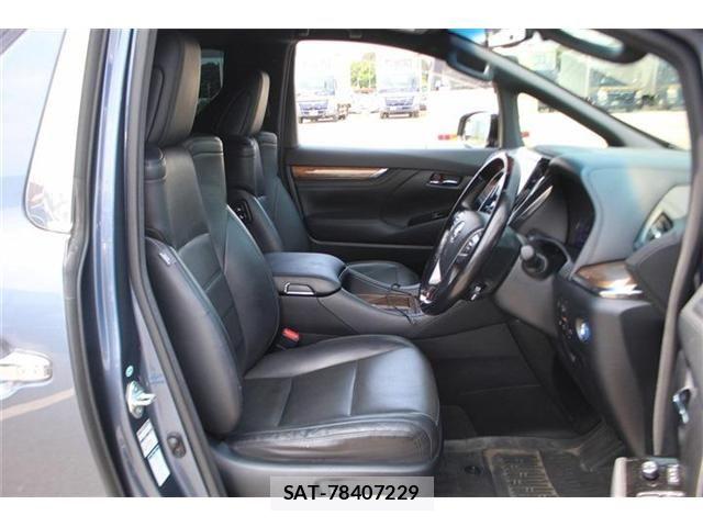 Toyota VELLFIRE 2017-11 8146901-19