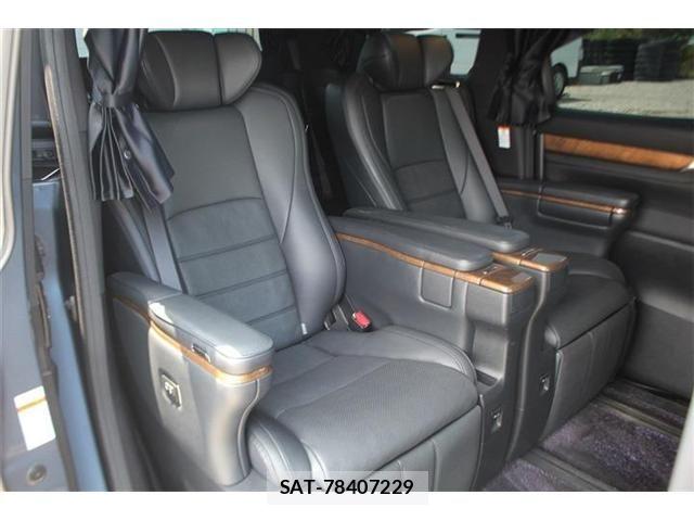 Toyota VELLFIRE 2017-11 8146901-20