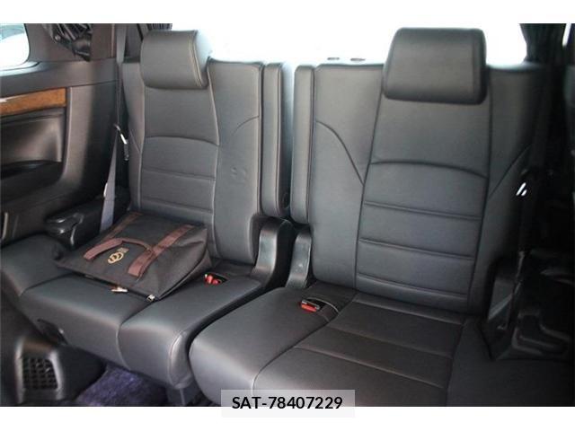 Toyota VELLFIRE 2017-11 8146901-21