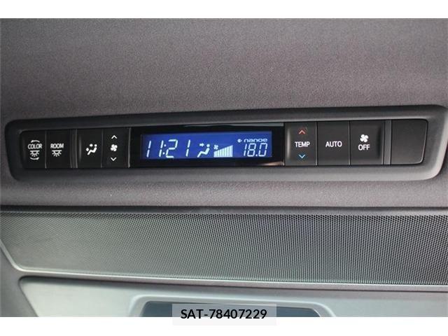 Toyota VELLFIRE 2017-11 8146901-25