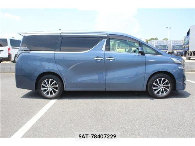 Toyota VELLFIRE 2017-11 8146901-8