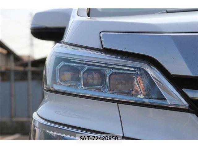 Toyota VELLFIRE 2019-07 8146900-10