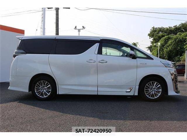 Toyota VELLFIRE 2019-07 8146900-7