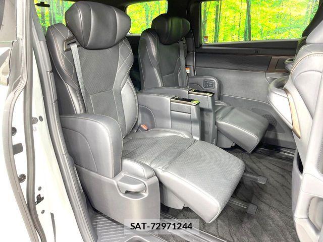 Toyota VELLFIRE 2023-10 8159433-9