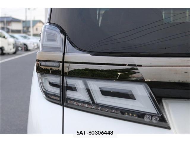 Toyota VELLFIRE 2021-06 8210750-28
