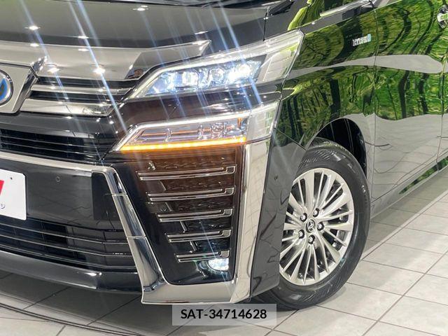 Toyota VELLFIRE 2018-10 8210747-12