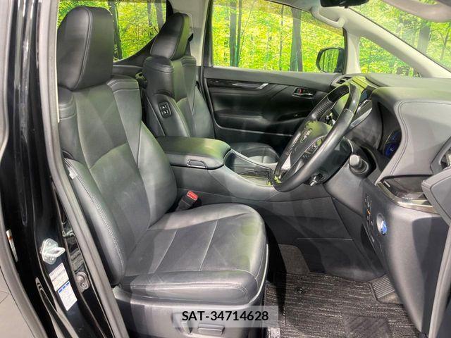 Toyota VELLFIRE 2018-10 8210747-7