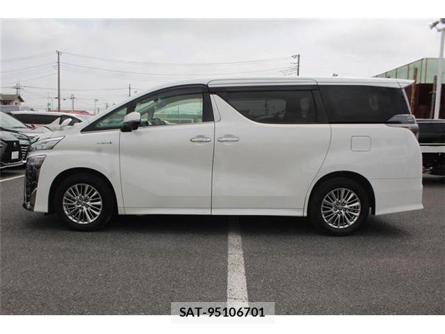 Toyota VELLFIRE 2019-09 8210748-10