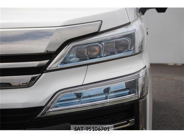Toyota VELLFIRE 2019-09 8210748-24