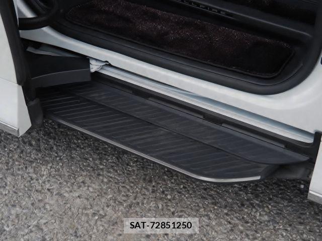 Toyota VELLFIRE 2025-06 8210744-9