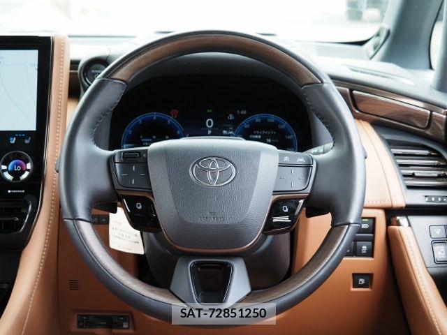 Toyota VELLFIRE 2025-06 8210744-21