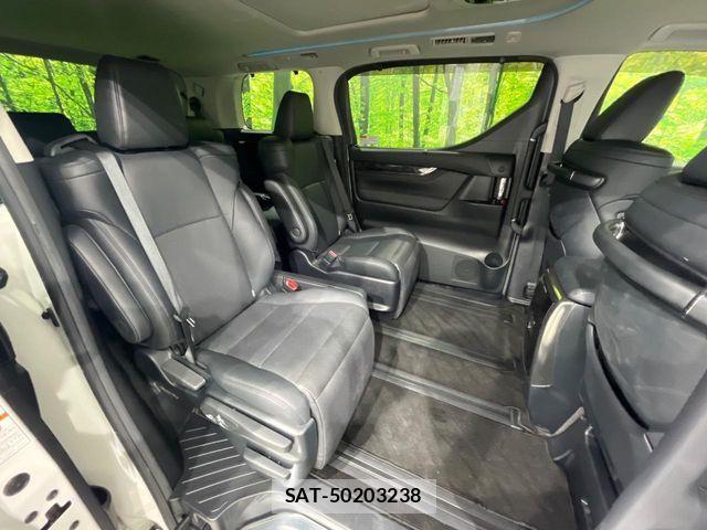Toyota VELLFIRE 2019-08 8210745-9