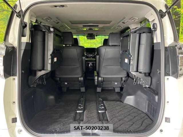 Toyota VELLFIRE 2019-08 8210745-11