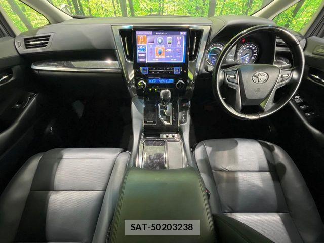 Toyota VELLFIRE 2019-08 8210745-1