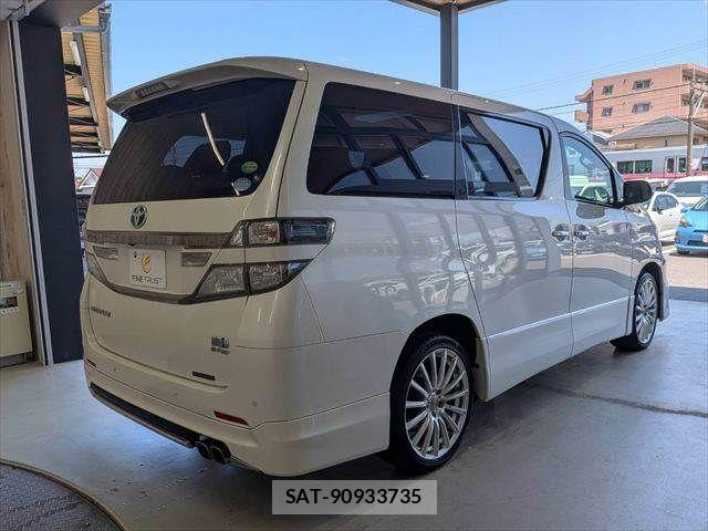 Toyota VELLFIRE 2013-12 8210751-20