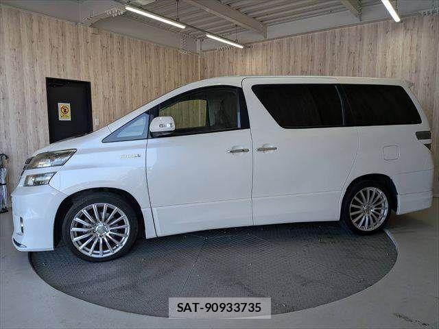 Toyota VELLFIRE 2013-12 8210751-22