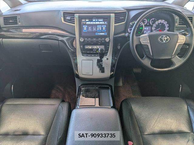 Toyota VELLFIRE 2013-12 8210751-2