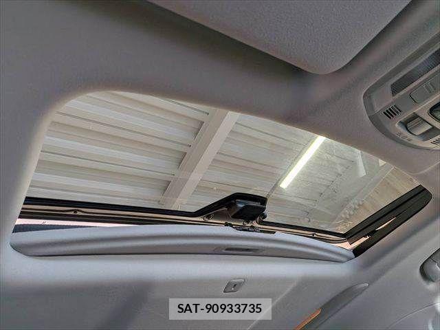 Toyota VELLFIRE 2013-12 8210751-6