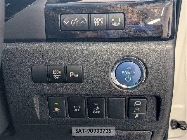Toyota VELLFIRE 2013-12 8210751-7