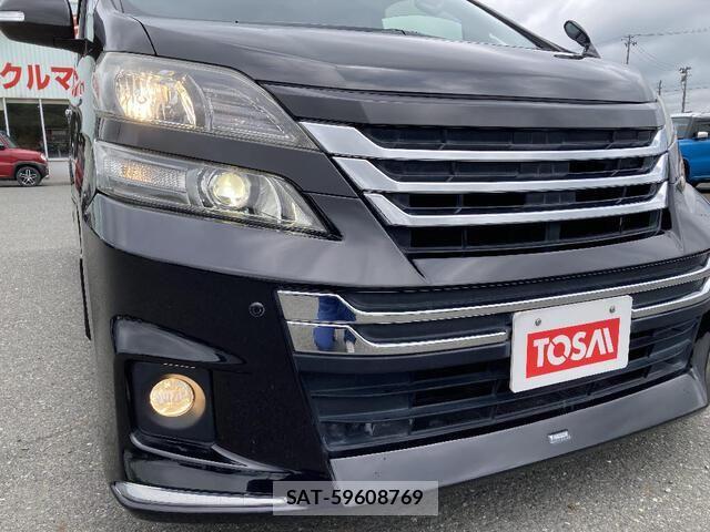 Toyota VELLFIRE 2014-01 8210754-27