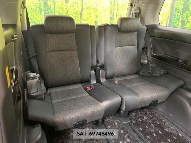 Toyota VELLFIRE 2014-04 8210752-9