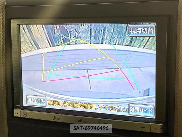 Toyota VELLFIRE 2014-04 8210752-4