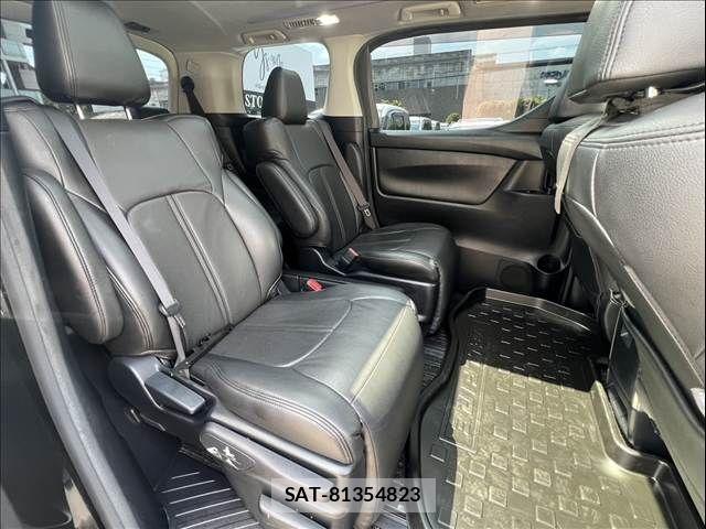 Toyota VELLFIRE 2019-06 8210749-12