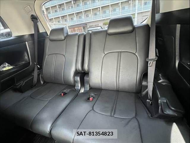 Toyota VELLFIRE 2019-06 8210749-15