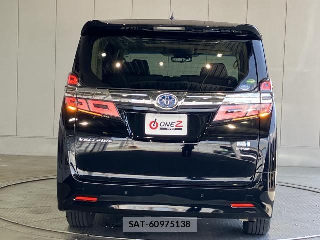Toyota VELLFIRE 2020-01 8232198-29