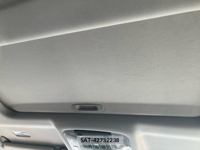 Toyota VELLFIRE 2015-02 8232200-22