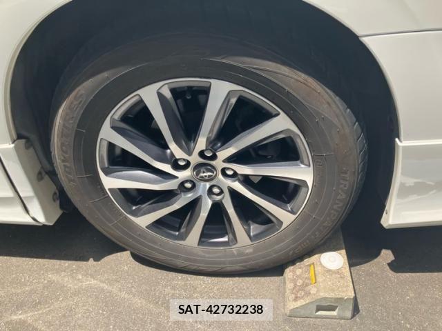Toyota VELLFIRE 2015-02 8232200-7