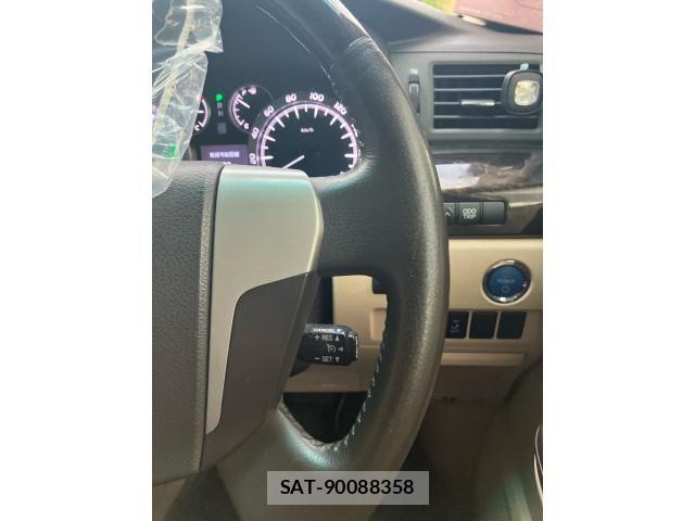 Toyota VELLFIRE 2014-03 8246993-17