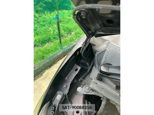 Toyota VELLFIRE 2014-03 8246993-4