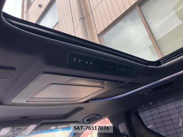 Toyota VELLFIRE 2017-04 8246992-11